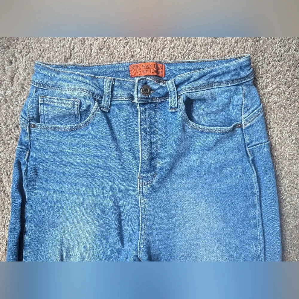 Wax Jean Distressed Women's Size 30 - Picture 2 of 7